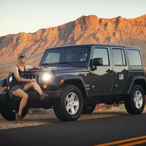 Meet the Posher - Picture 1 of 2